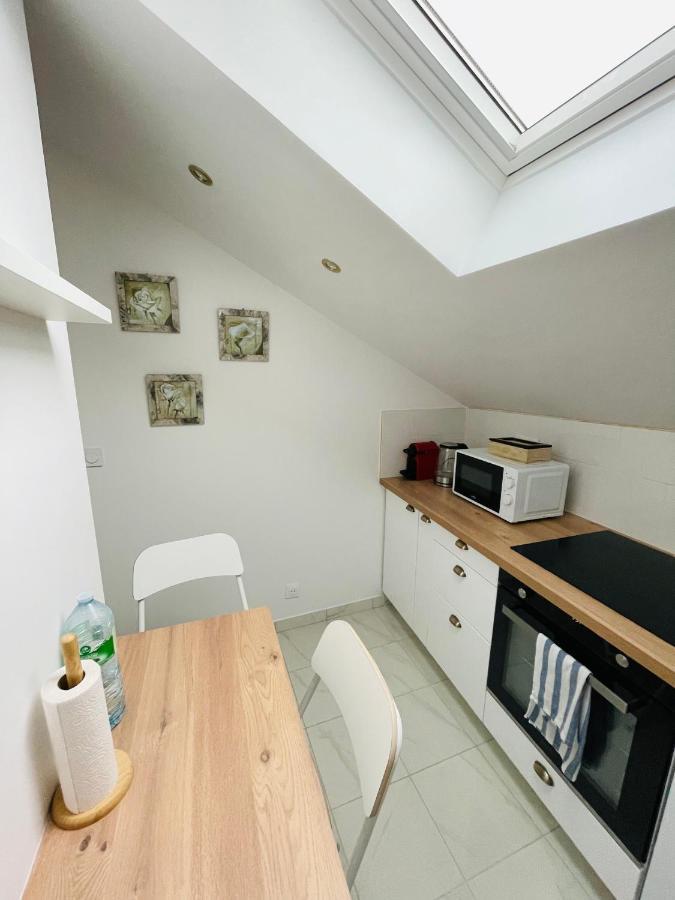 Appartement Charmant Et Lumineux Villejuif Exterior photo